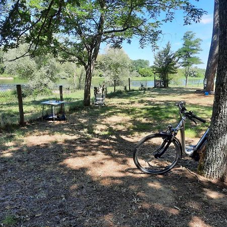 Camping Onlycamp Le Port Saint-Benoît-sur-Loire Eksteriør bilde