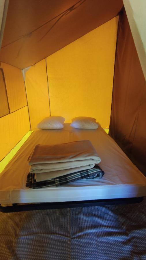 Camping Onlycamp Le Port Saint-Benoît-sur-Loire Eksteriør bilde